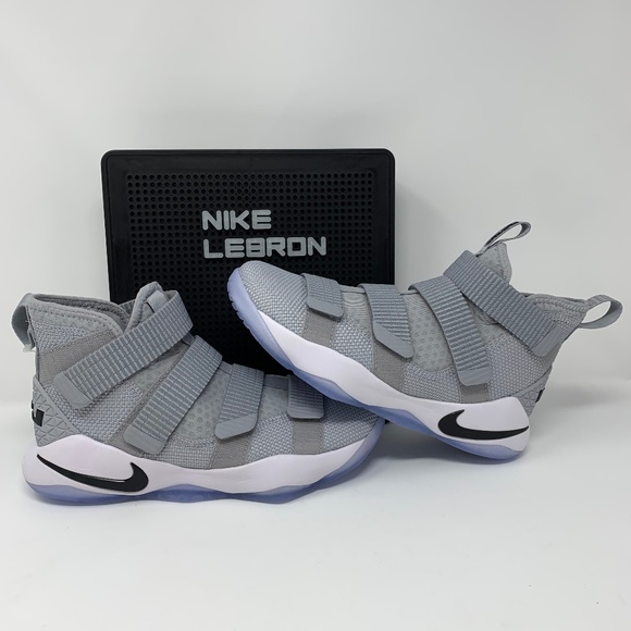lebron soldier 11 wolf grey